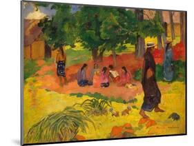 Taperaa Mahana, 1892 (Oil on Canvas)-Paul Gauguin-Mounted Giclee Print