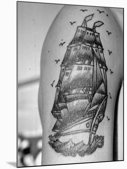 Tattoo of a Ship Being Displayed on Arm of a Us Sailor-Carl Mydans-Mounted Photographic Print