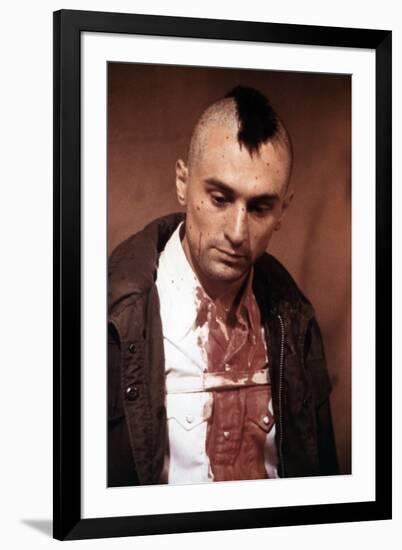 Taxi Driver by Martin Scorsese with Robert by Niro, 1976 (photo)-null-Framed Photo