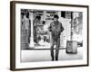 Taxi Driver, Robert De Niro, 1976-null-Framed Premium Photographic Print