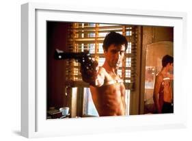 Taxi Driver, Robert De Niro, 1976-null-Framed Premium Photographic Print