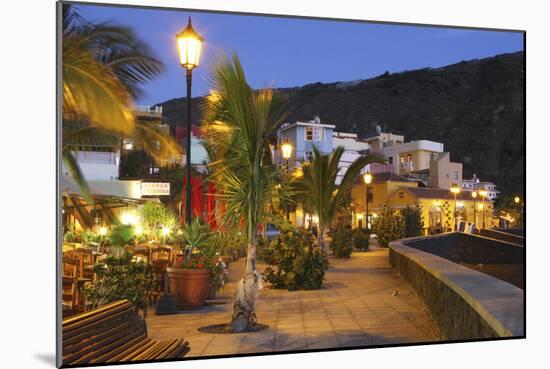 Tazacorte, La Palma, Canary Islands, Spain, 2009-Peter Thompson-Mounted Photographic Print
