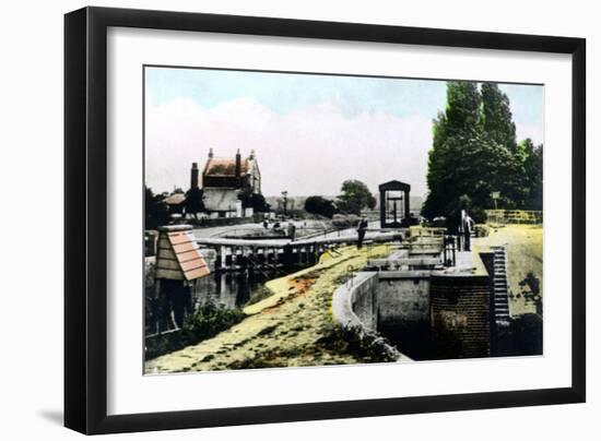 Teddington Lock, Richmond, London, 1926-null-Framed Giclee Print