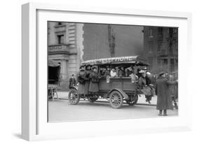Telephone Company Transports Phone Operators To Its Own Offices During Strike-null-Framed Art Print