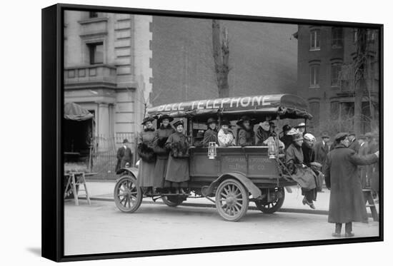 Telephone Company Transports Phone Operators To Its Own Offices During Strike-null-Framed Stretched Canvas