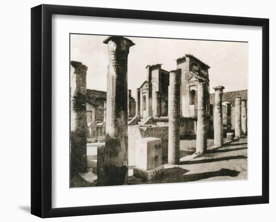 Tempio D'Iside, Pompeii, Italy, C1900s-null-Framed Giclee Print