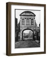 Temple Bar Archway, at the Stand End of Fleet Street, London, 1877-null-Framed Giclee Print