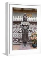 Temple Sculptures at Wat Ounalom Sisowath in Phnom Penh, Cambodia-null-Framed Giclee Print