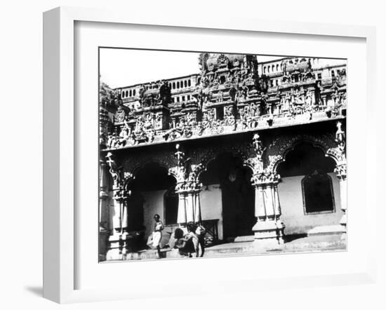 Temple, Singapore, 1900-null-Framed Giclee Print