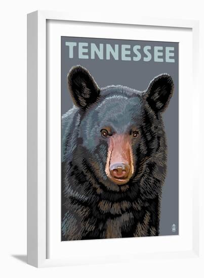 Tennessee - Black Bear Up Close-Lantern Press-Framed Art Print