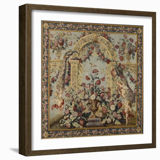 Tenture du Triomphe de Flore: Treillage et vase de fleurs-null-Framed Giclee Print