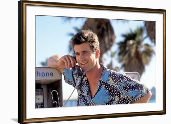 TEQUILA SUNRISE, 1988 directed by ROBERT TOWNE Mel Gibson (photo)-null-Framed Photo