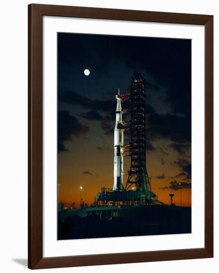 Test Flight of Giant Saturn V Rocket for Apollo 4 Mission at Kennedy Space Center, Nov 8, 1967-null-Framed Photo