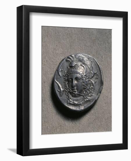 Tetradrachm of Syracuse Depicting a Female Head-null-Framed Premium Giclee Print