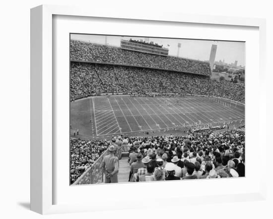 Texas Vs Oklahoma Game in the Cotton Bowl-null-Framed Photographic Print