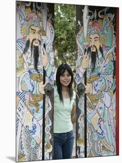 Thai Woman, Wat Poo Temple, Bangkok, Thailand, Southeast Asia, Asia-Angelo Cavalli-Mounted Photographic Print