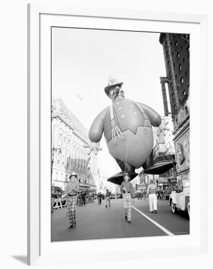 Thanksgiving Day Parade, New York, New York, c.1948-John Rooney-Framed Photographic Print