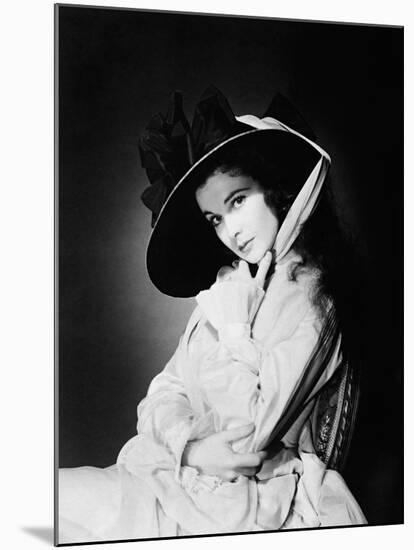 That Hamilton Woman, 1941-null-Mounted Photographic Print