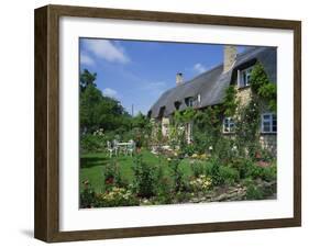 Thatched Cottages in the Cotswolds, Gloucestershire, England, UK-Rainford Roy-Framed Photographic Print