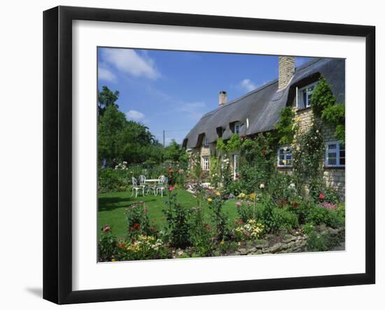 Thatched Cottages in the Cotswolds, Gloucestershire, England, UK-Rainford Roy-Framed Photographic Print