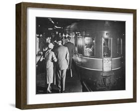 The '20th Century Limited' Luxury Train of the New York Central System, C.1938-null-Framed Photographic Print