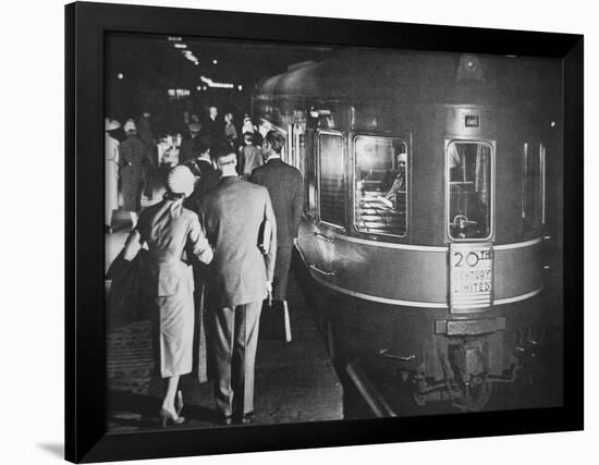 The '20th Century Limited' Luxury Train of the New York Central System, C.1938-null-Framed Photographic Print