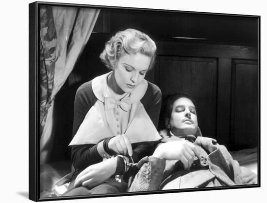 The 39 Steps, Madeleine Carroll, Robert Donat, 1935-null-Framed Photo