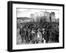 The Alamo, John Wayne, Richard Widmark, Laurence Harvey, 1960-null-Framed Photo