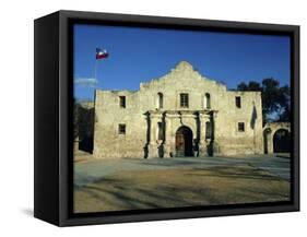 The Alamo, San Antonio, Texas, USA-Walter Rawlings-Framed Stretched Canvas