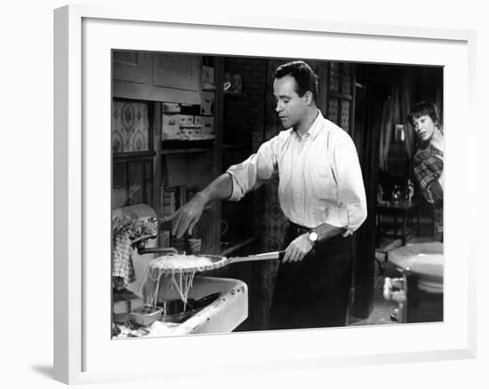 The Apartment, Jack Lemmon, Shirley MacLaine, 1960-null-Framed Photo