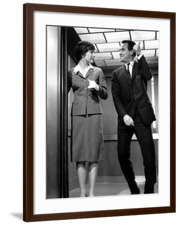 the-apartment-shirley-maclaine