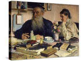 The Author Leo Tolstoy with His Wife in Yasnaya Polyana, 1907-Il'ya Repin-Stretched Canvas