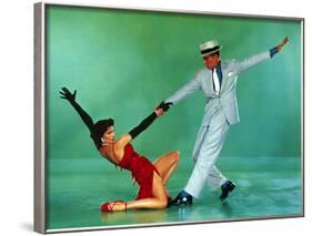 The Band Wagon, Cyd Charisse, Fred Astaire, 1953-null-Framed Photo