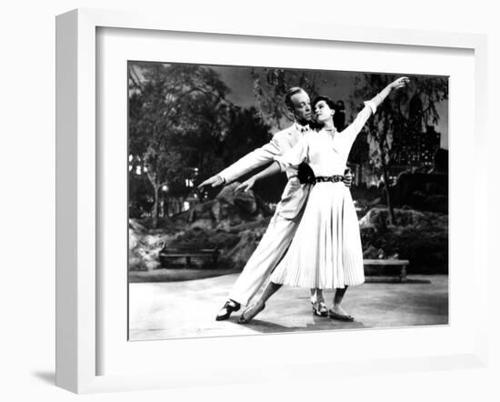 The Band Wagon, Fred Astaire, Cyd Charisse, 1953-null-Framed Photo