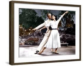 THE BAND WAGON, from left: Fred Astaire, Cyd Charisse, 1953-null-Framed Photo