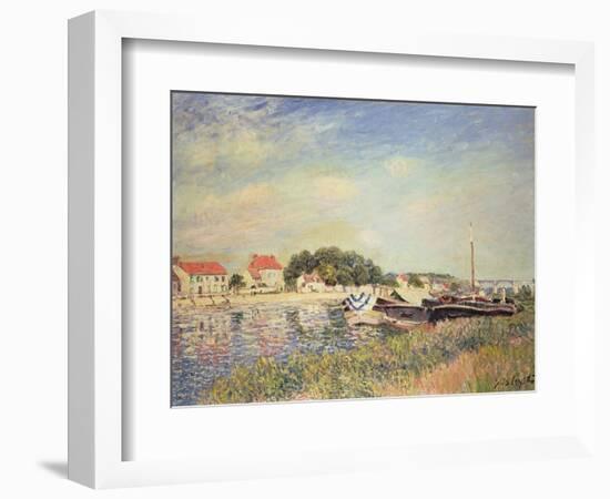 The Banks of the Loing at Saint-Mammes, 1885-Alfred Sisley-Framed Giclee Print