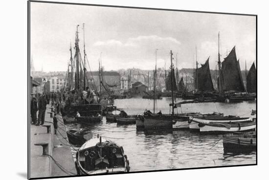 The Barbican, Plymouth, Devon, Early 20th Century-null-Mounted Giclee Print