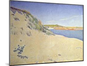 The Beach at Saint-Briac. Op. 212 (Sandy Seashor), 1890-Paul Signac-Mounted Giclee Print