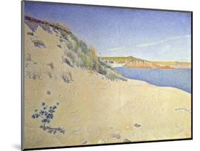 The Beach at Saint-Briac. Op. 212 (Sandy Seashor), 1890-Paul Signac-Mounted Giclee Print