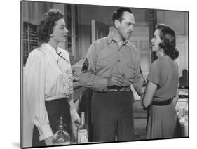 The Best Years of Our Lives, Myrna Loy, Fredric March, Teresa Wright, 1946-null-Mounted Photo
