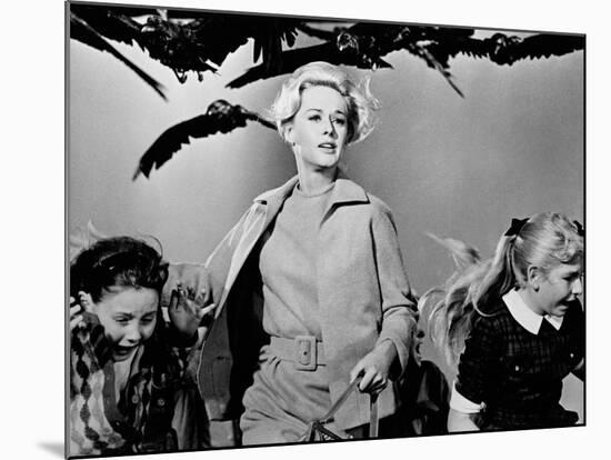 The Birds, 1963-null-Mounted Photographic Print