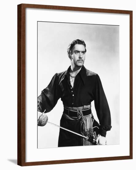 The Black Swan, Tyrone Power, 1942-null-Framed Photo