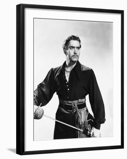 The Black Swan, Tyrone Power, 1942-null-Framed Photo