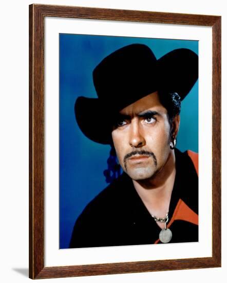 THE BLACK SWANN, 1942 directed by HENRY KING Tyrone Power a (photo)-null-Framed Photo