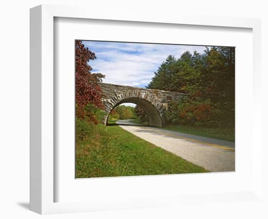 The Blue Ridge Parkway, Virginia, USA-Charles Gurche-Framed Photographic Print