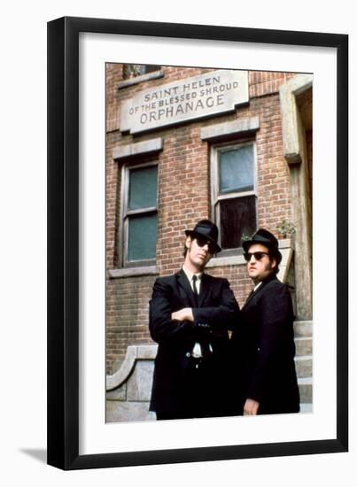 THE BLUES BROTHERS, 1980 directed by JOHN LANDIS Dan Aykroyd and John Belushi (photo)-null-Framed Photo