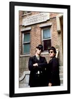 THE BLUES BROTHERS, 1980 directed by JOHN LANDIS Dan Aykroyd and John Belushi (photo)-null-Framed Photo