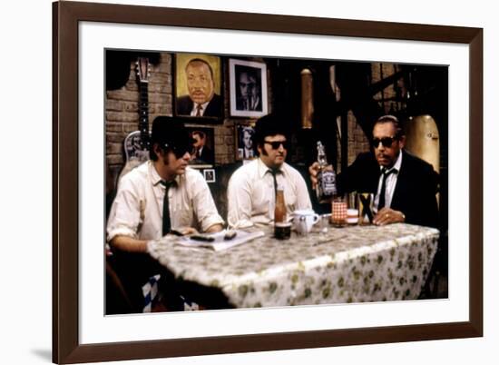 THE BLUES BROTHERS, 1980 directed by JOHN LANDIS Dan Aykroyd, John Belushi and Cab Calloway (photo)-null-Framed Photo