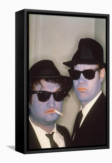 THE BLUES BROTHERS, 1980 directed by JOHN LANDIS John Belushi and Dan Aykroyd (photo)-null-Framed Stretched Canvas