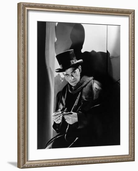 The Body Snatcher, 1945-null-Framed Photographic Print